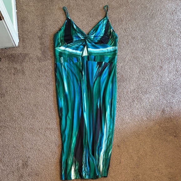 SHEIN Dresses & Skirts - SHEIN Curve Tropical MIDI dress